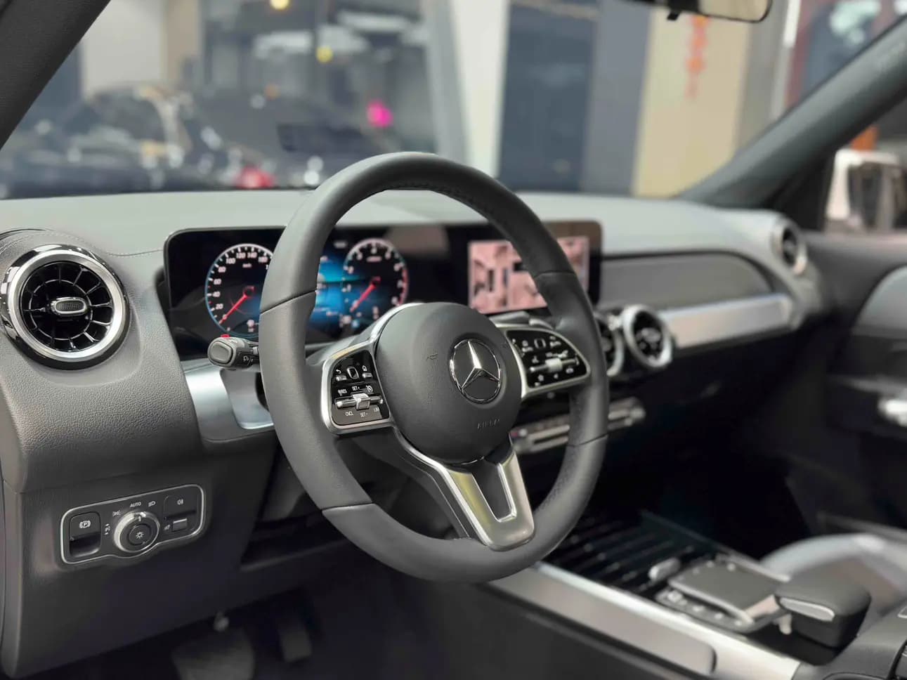 Mercedes-Benz GLB 2022 г. 12068 км. — фото 14