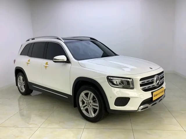 Mercedes-Benz GLB 2022 г. 45769 км. — фото 3