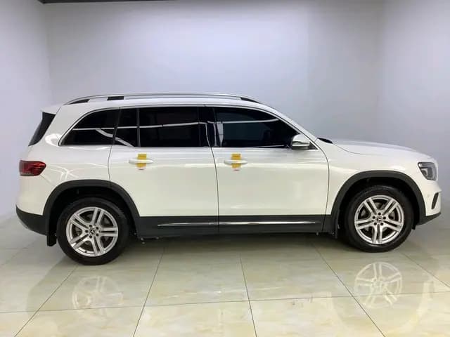 Mercedes-Benz GLB 2022 г. 45769 км. — фото 6