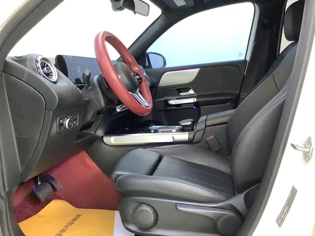 Mercedes-Benz GLB 2022 г. 45769 км. — фото 9