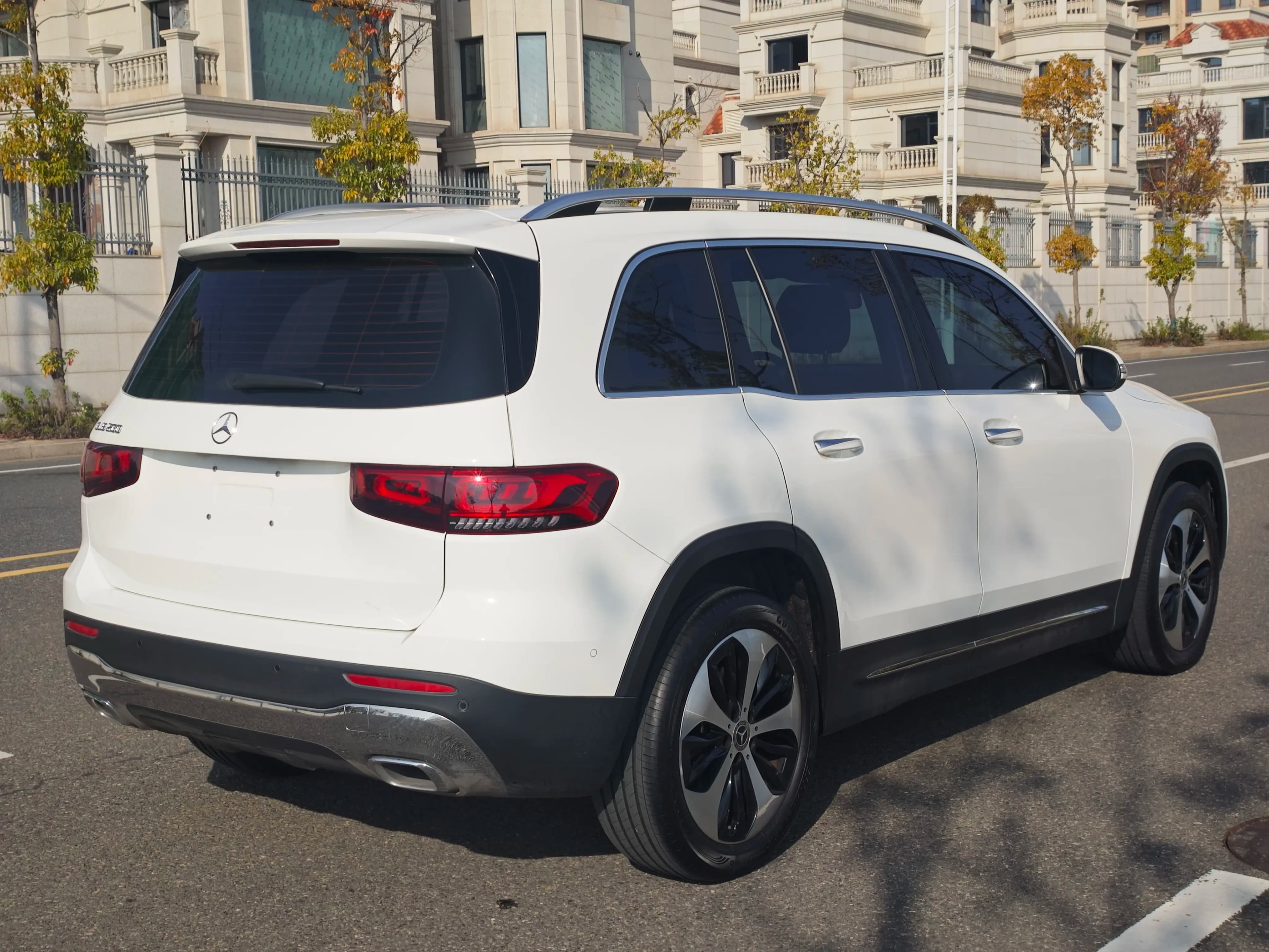 Mercedes-Benz GLB 2022 г. 39071 км. — фото 4
