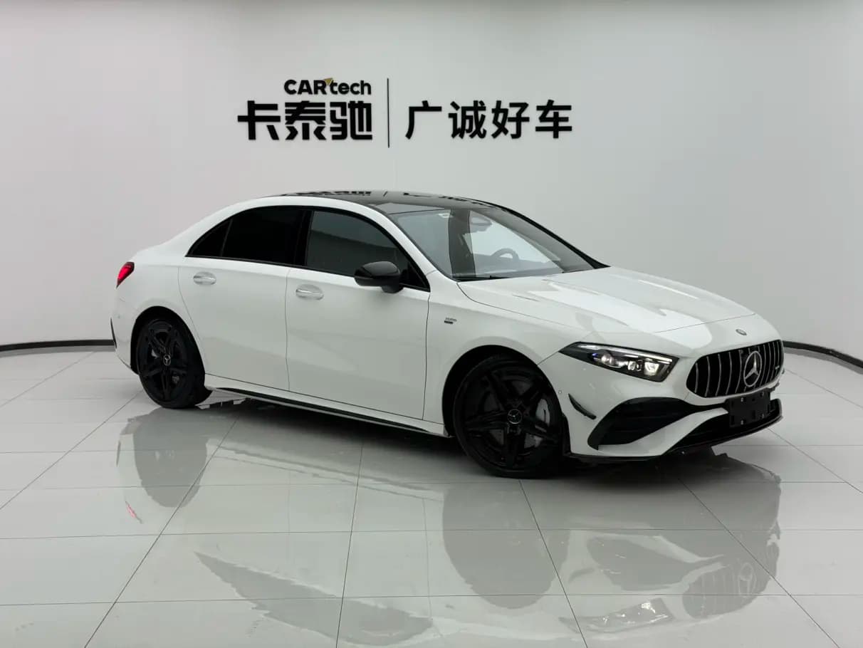 Mercedes-Benz A-Class AMG 2024 г. 16080 км. — фото 3
