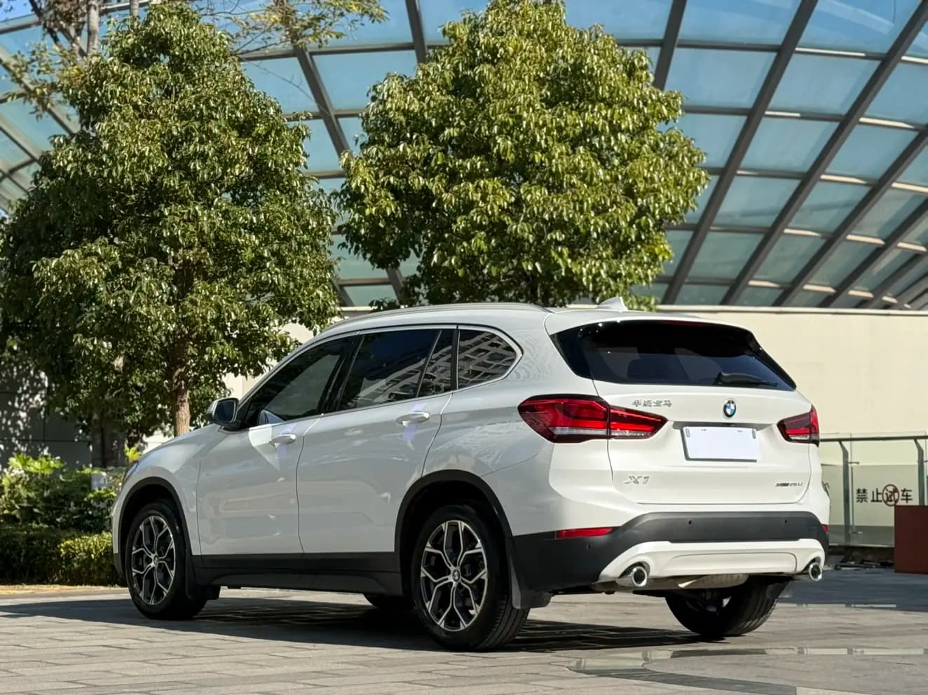 BMW X1 2022 г. 38135 км. — фото 5
