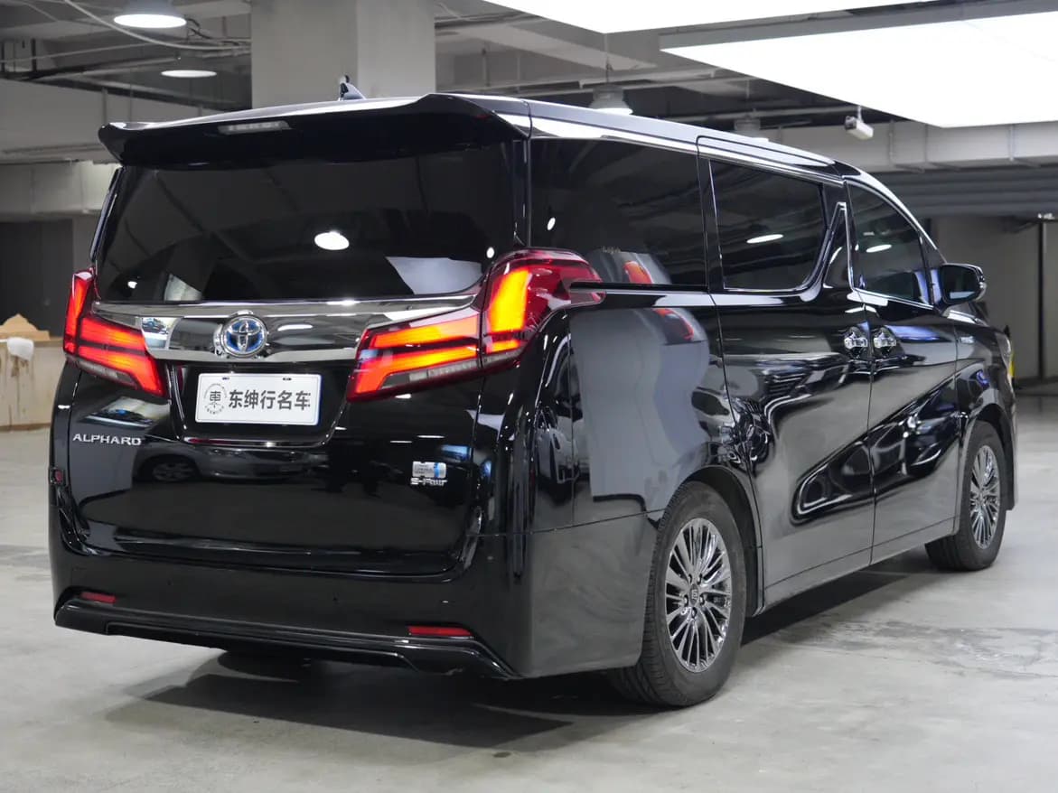 Toyota Alphard 2021 г. 57145 км. — фото 6