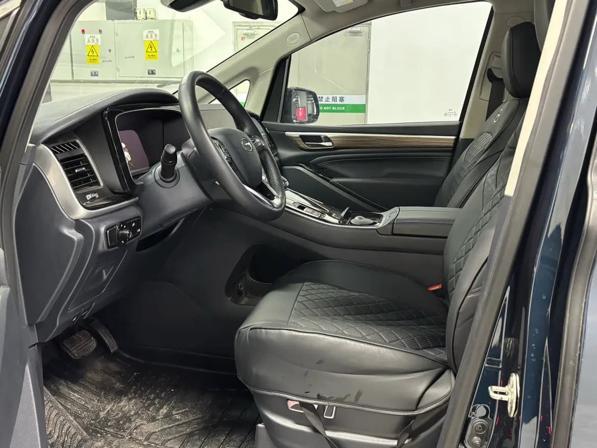 GAC Trumpchi M8 2023 г. 47878 км. — фото 16