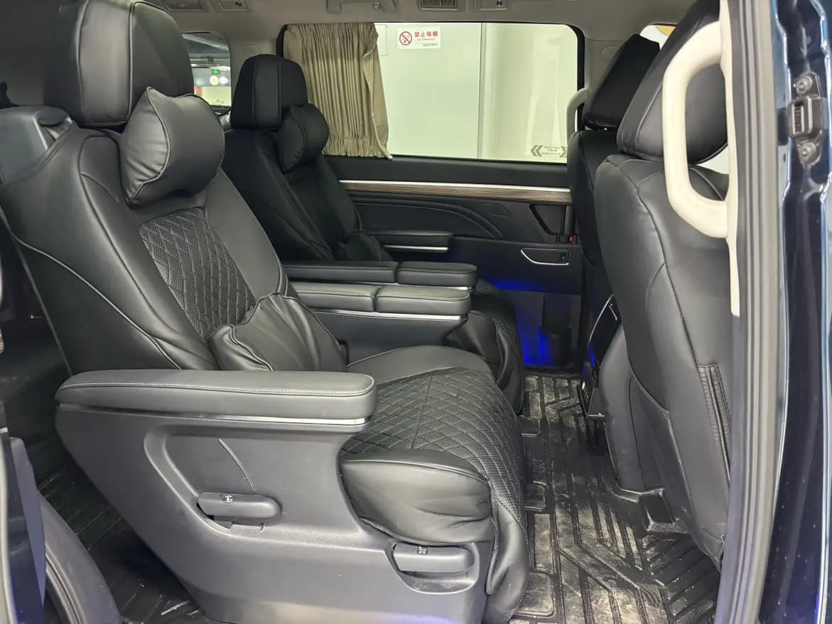 GAC Trumpchi M8 2023 г. 47878 км. — фото 21