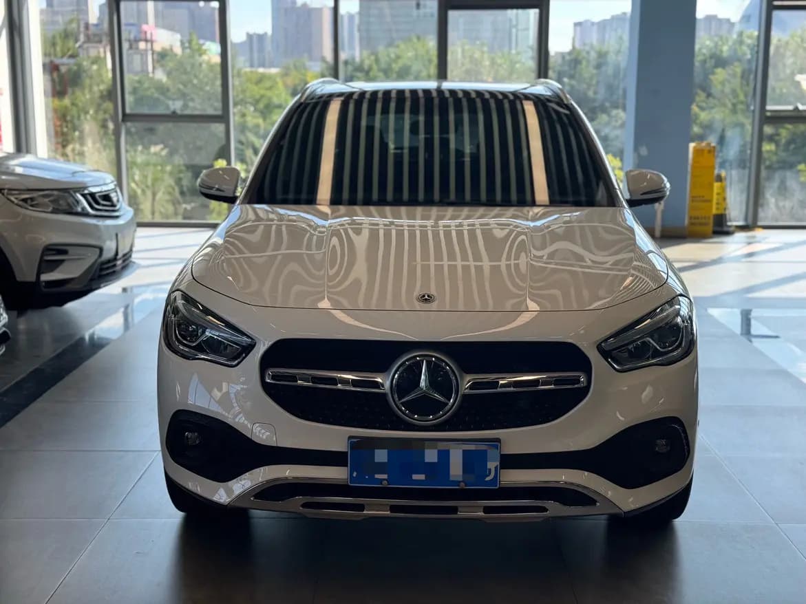Mercedes-Benz GLA 2022 г. 53052 км. — фото 2