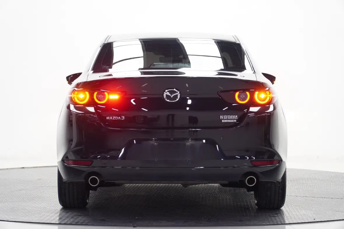 Mazda Axela 2021 г. 34083 км. — фото 5
