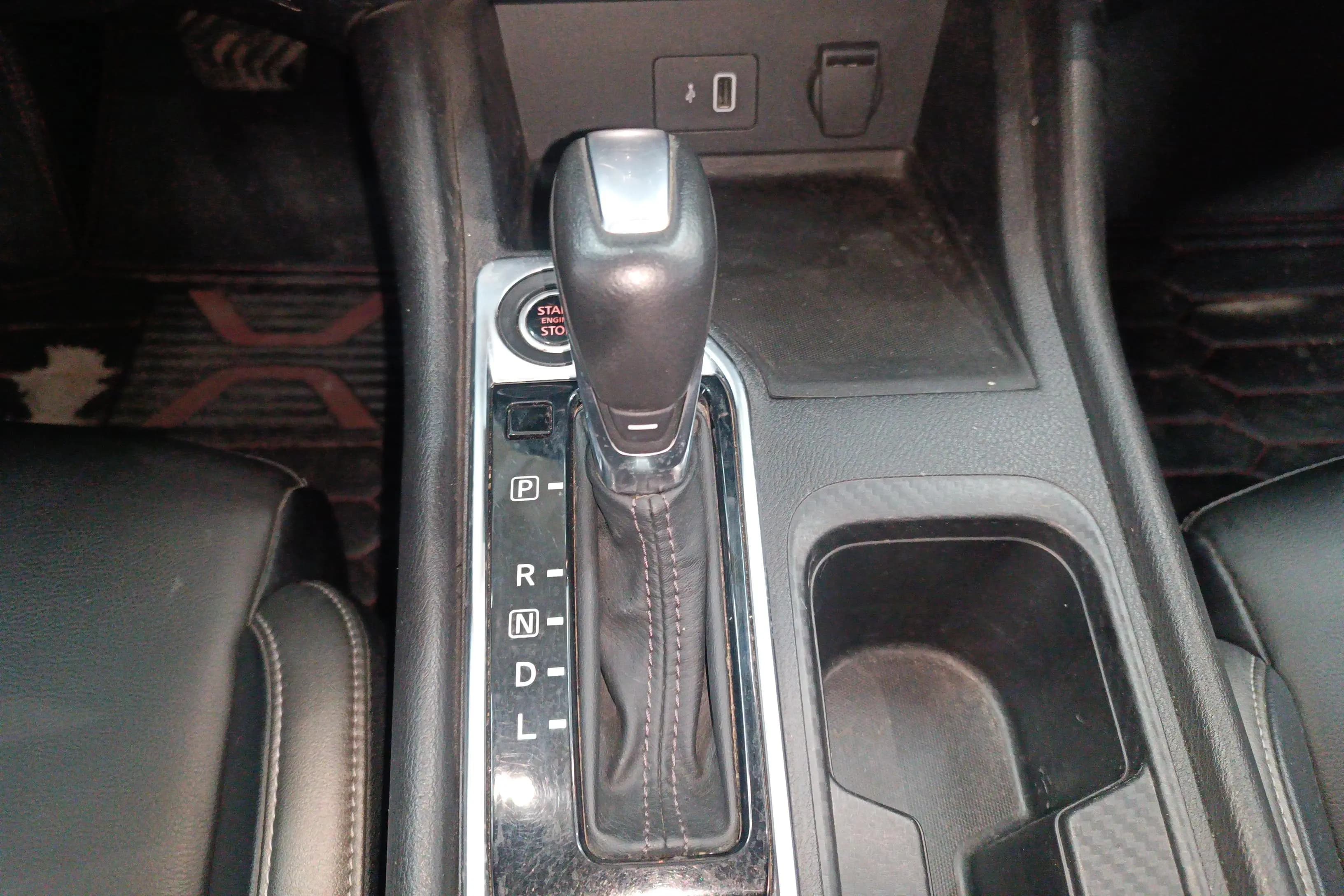 Nissan Sylphy 2022 г. 40479 км. — фото 14