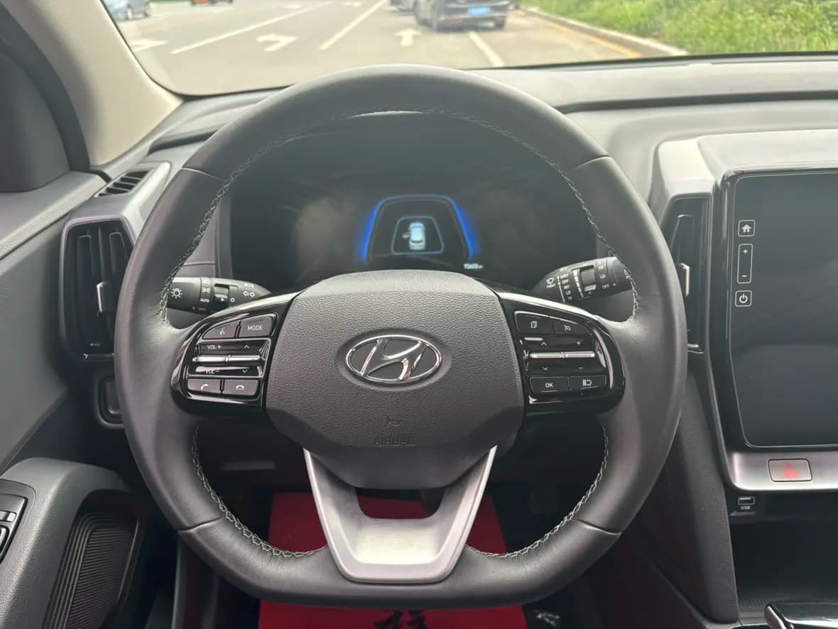 Hyundai ix35 2023 г. 39095 км. — фото 13