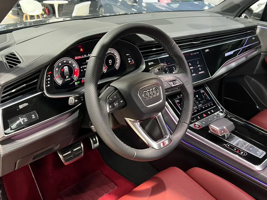 Audi SQ7 2024 г. 21142 км. — фото 15