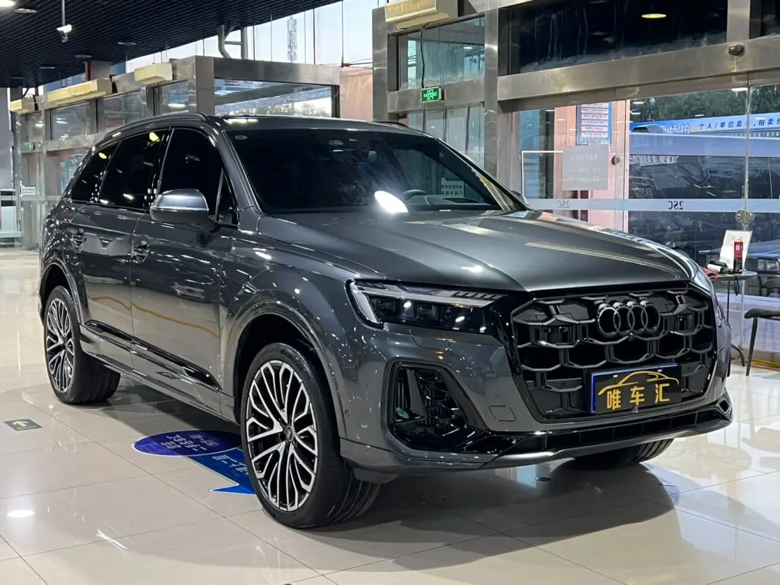 Audi SQ7 2024 г. 21142 км. — фото 3