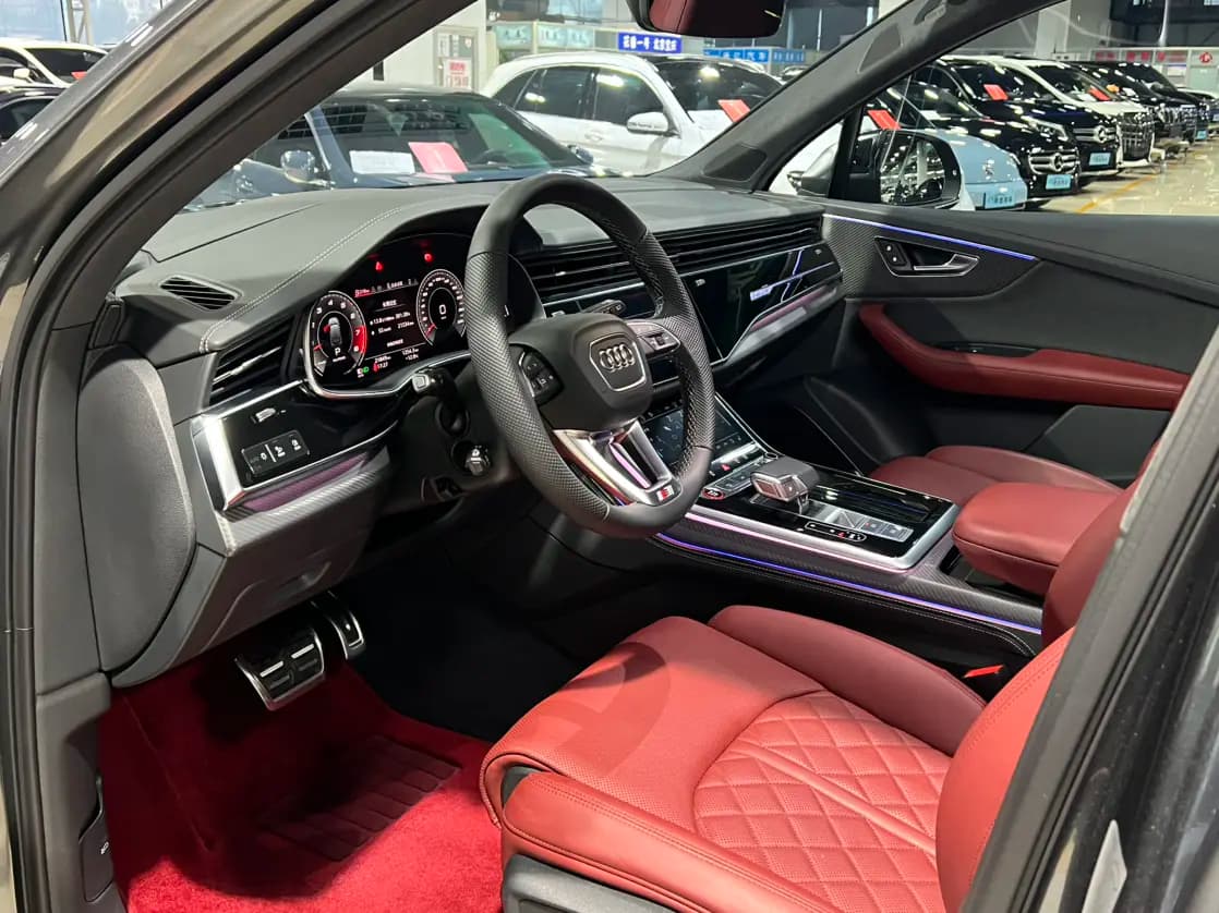 Audi SQ7 2024 г. 21142 км. — фото 26