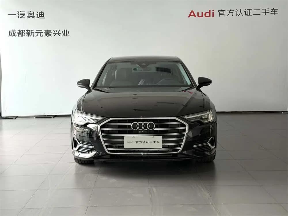 Audi A6L 2024 г. 6806 км. — фото 2