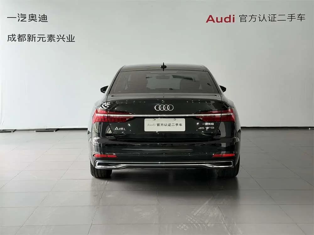Audi A6L 2024 г. 6806 км. — фото 3