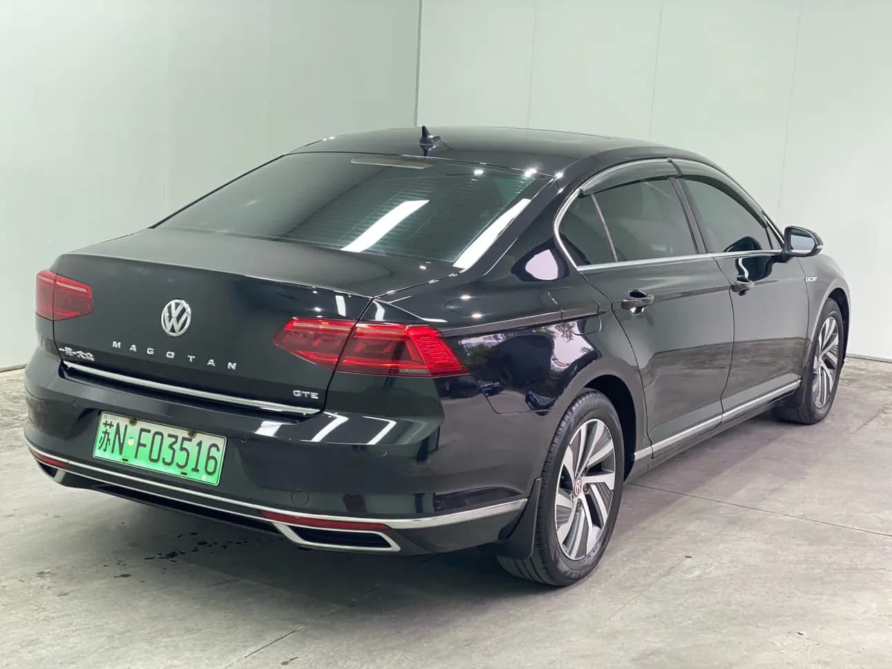 Volkswagen Magotan GTE 2021 г. 48880 км. — фото 6
