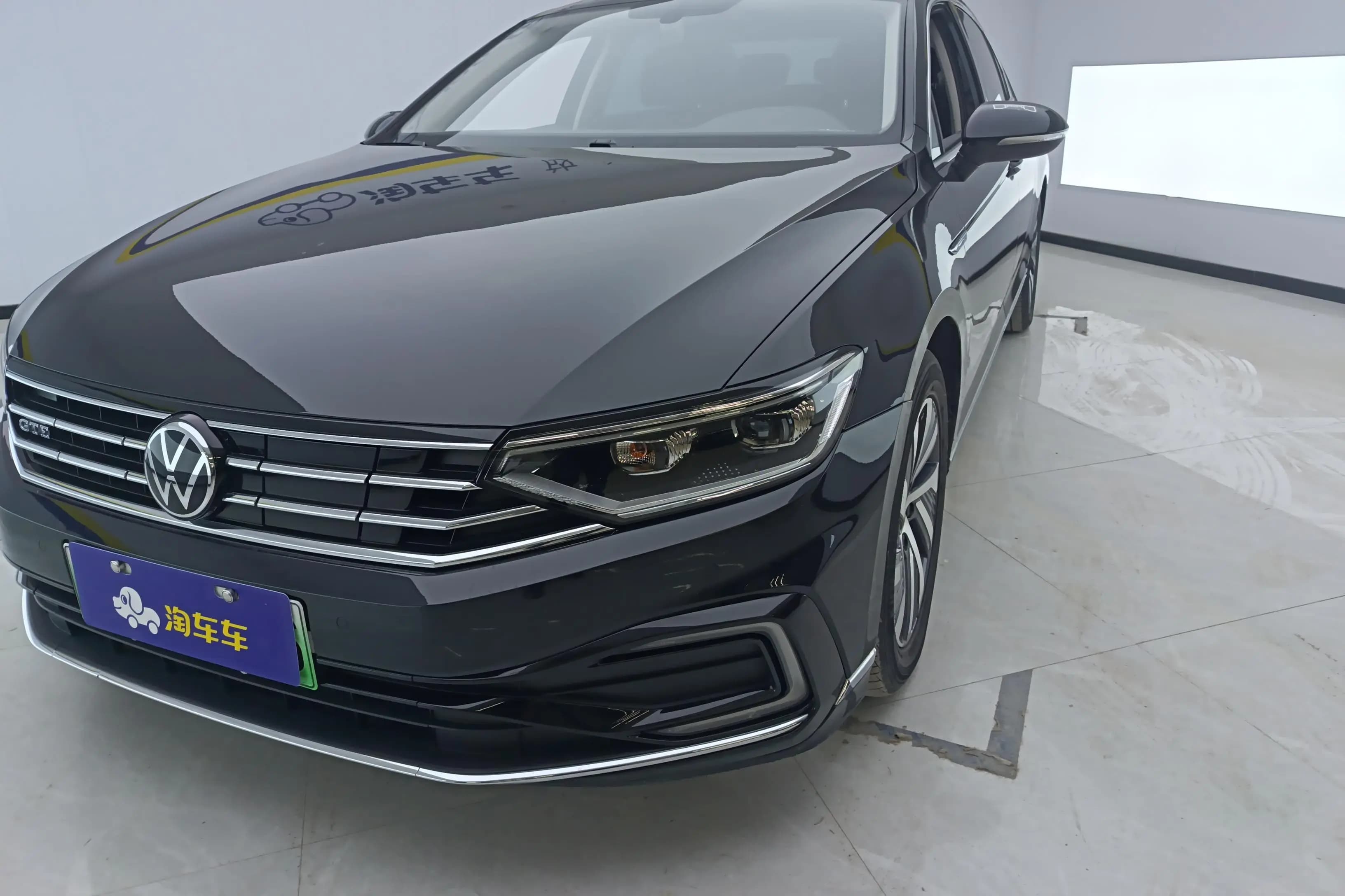 Volkswagen Magotan GTE 2023 г. 53581 км. — фото 7