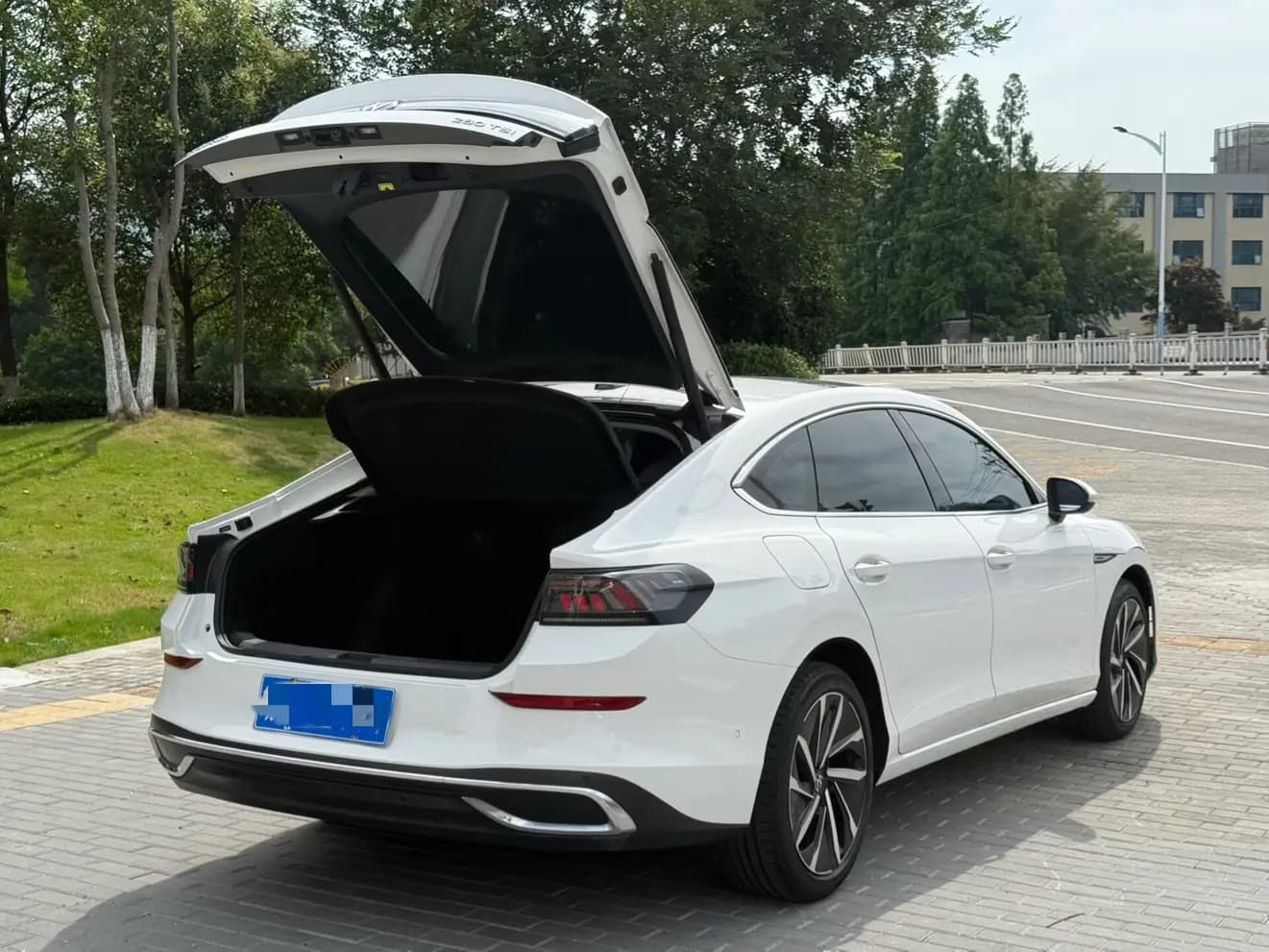 Volkswagen Lamando 2023 г. 21119 км. — фото 10