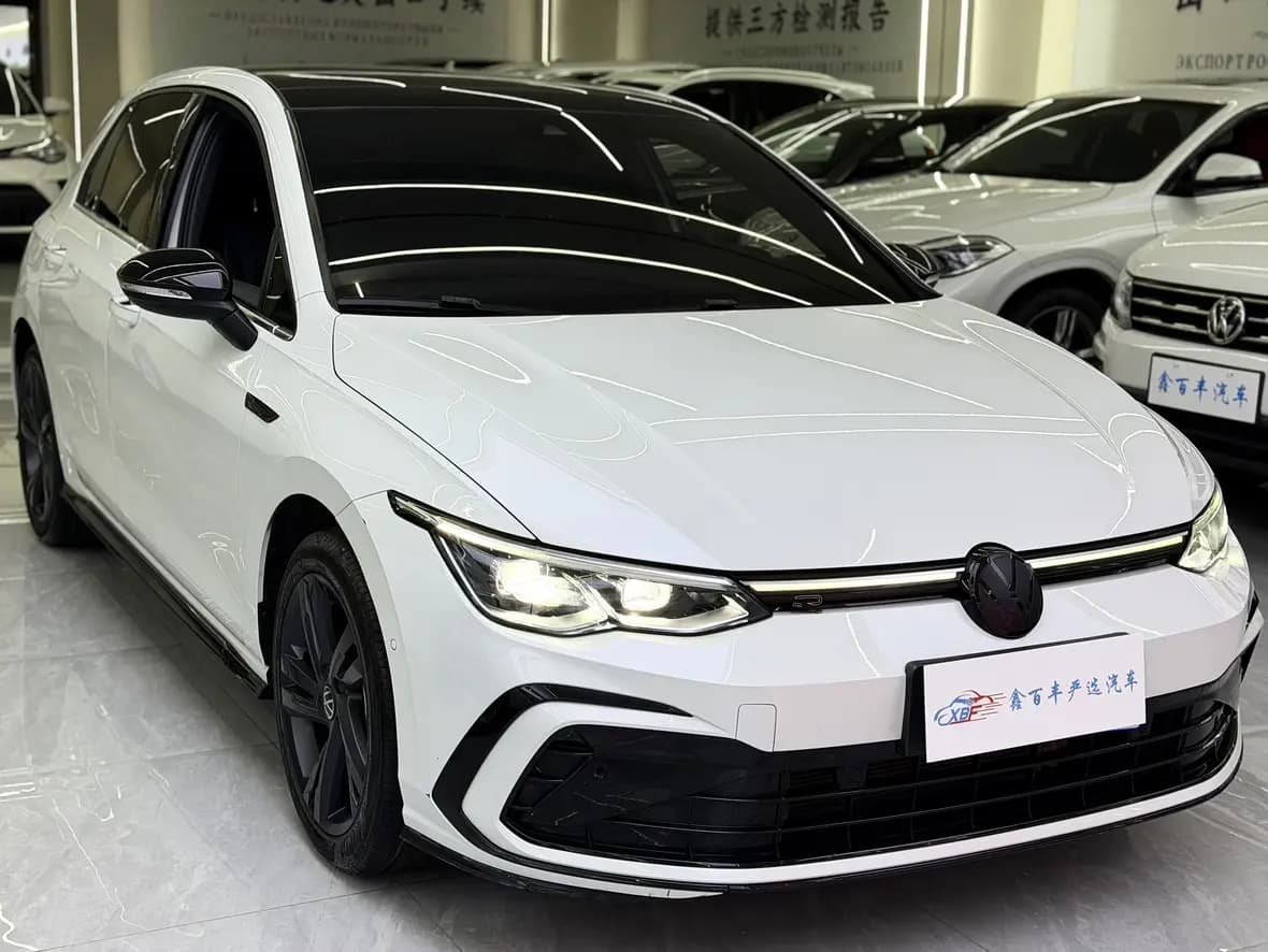Volkswagen Golf 2022 г. 48609 км. — фото 3