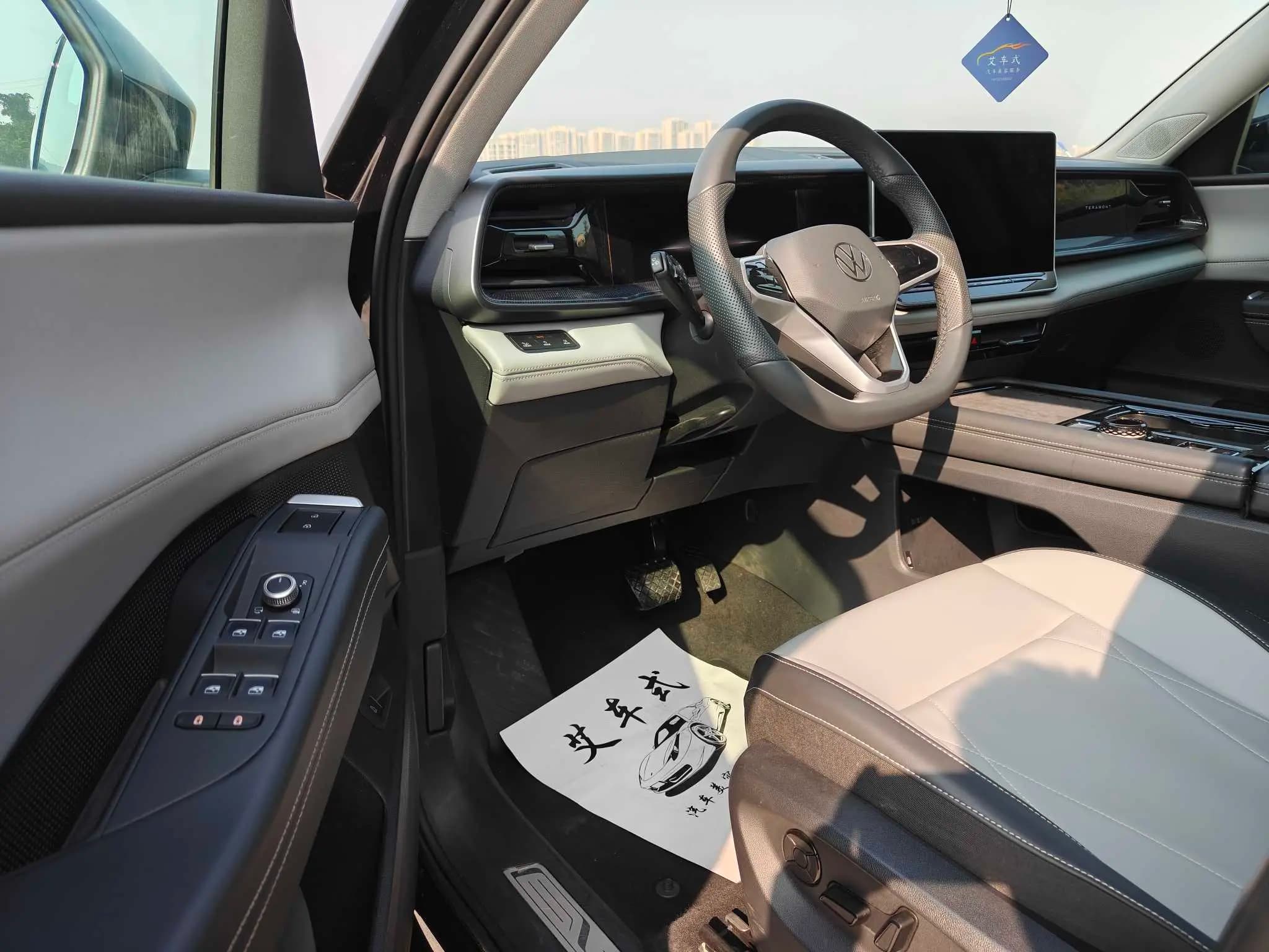 Volkswagen Teramont 2025 г. 77331 км. — фото 27