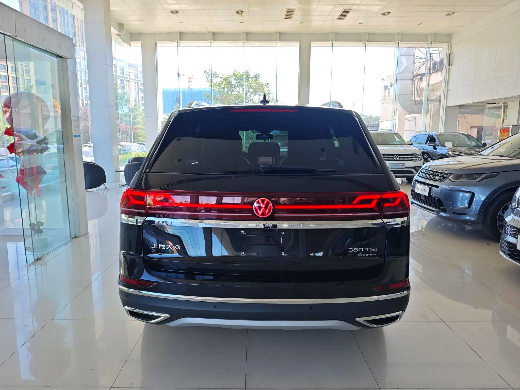 Volkswagen Teramont 2024 г. 9132 км. — фото 10