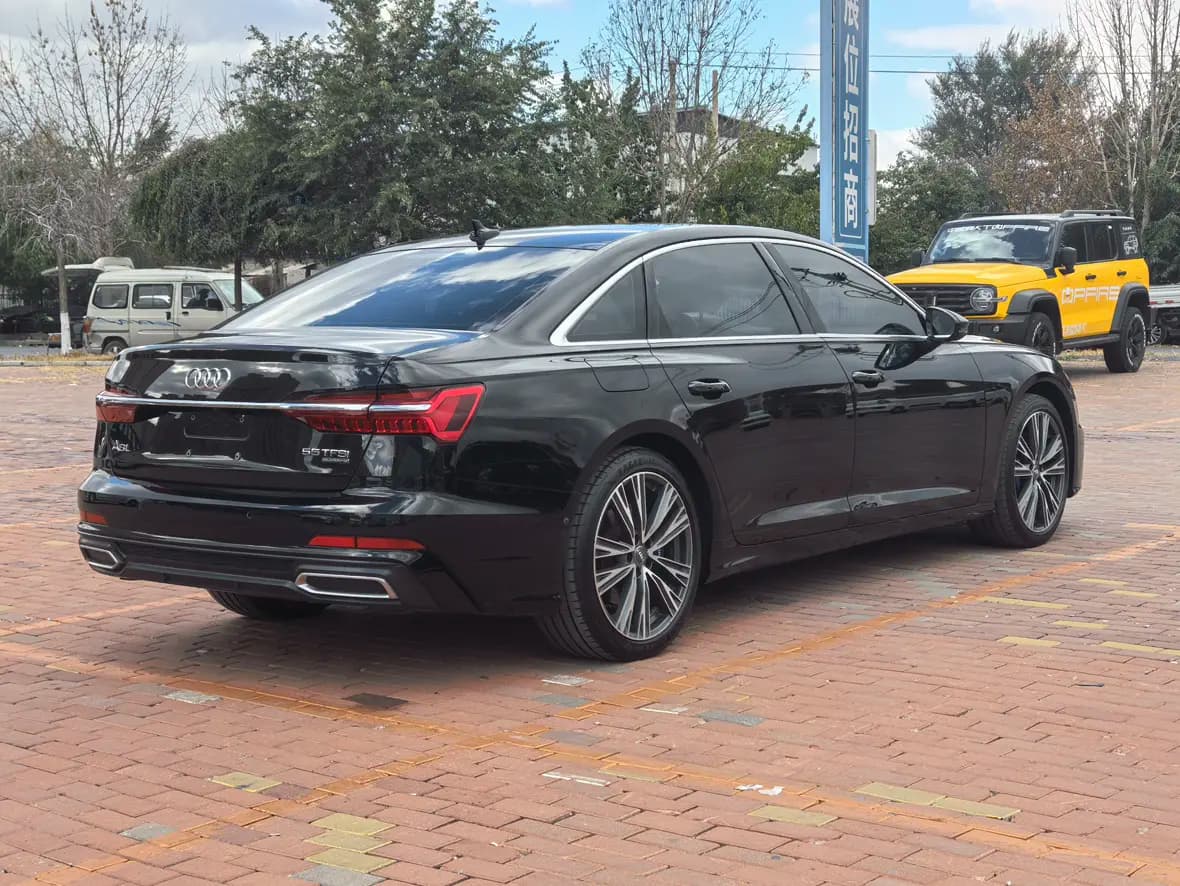 Audi A6L 2021 г. 72149 км. — фото 6