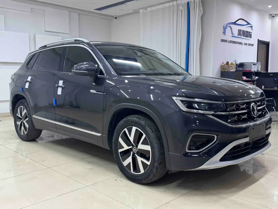 Volkswagen Tayron 2023 г. 34072 км. — фото 3