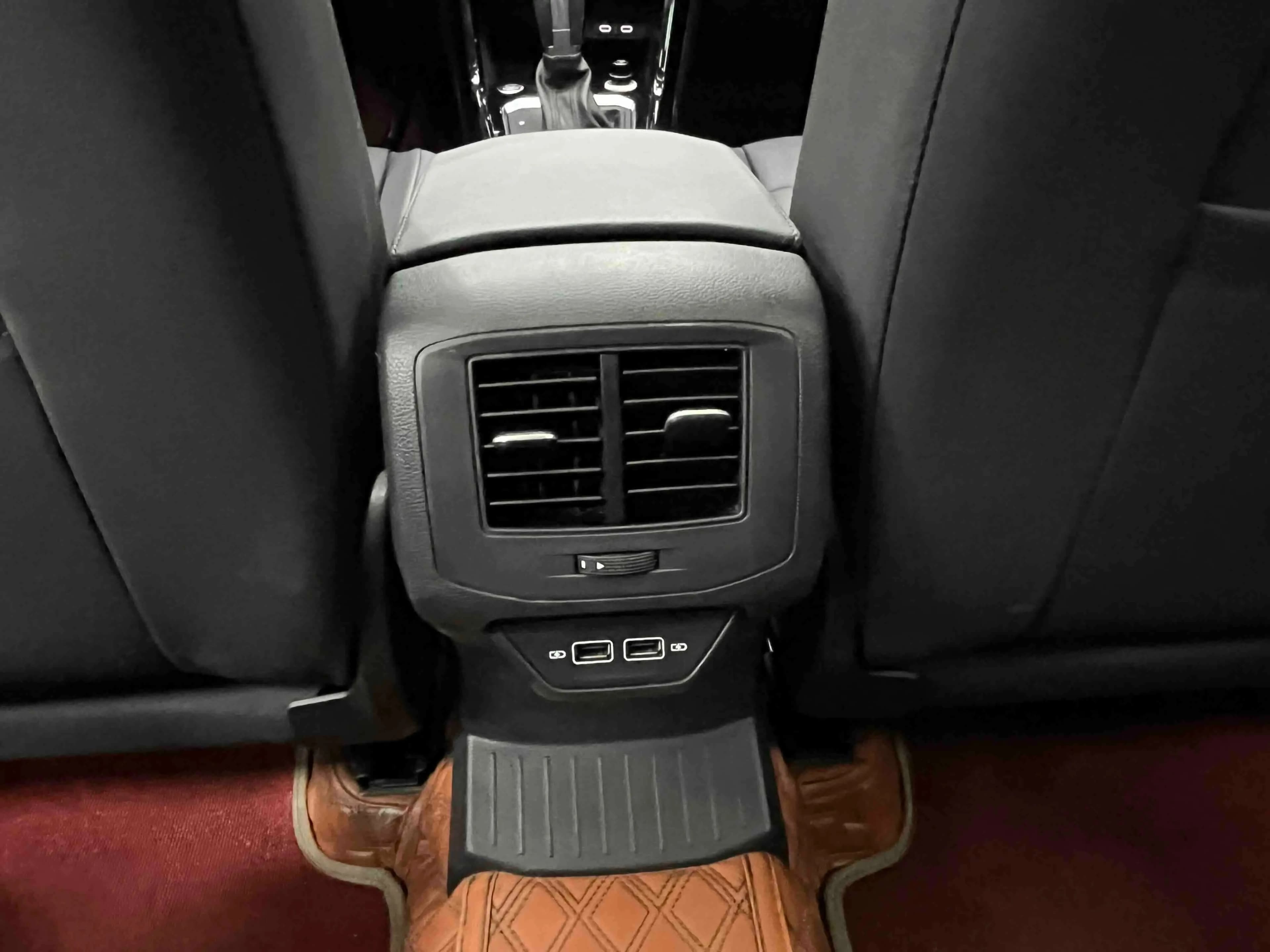 Volkswagen T-Roc 2021 г. 58138 км. — фото 11