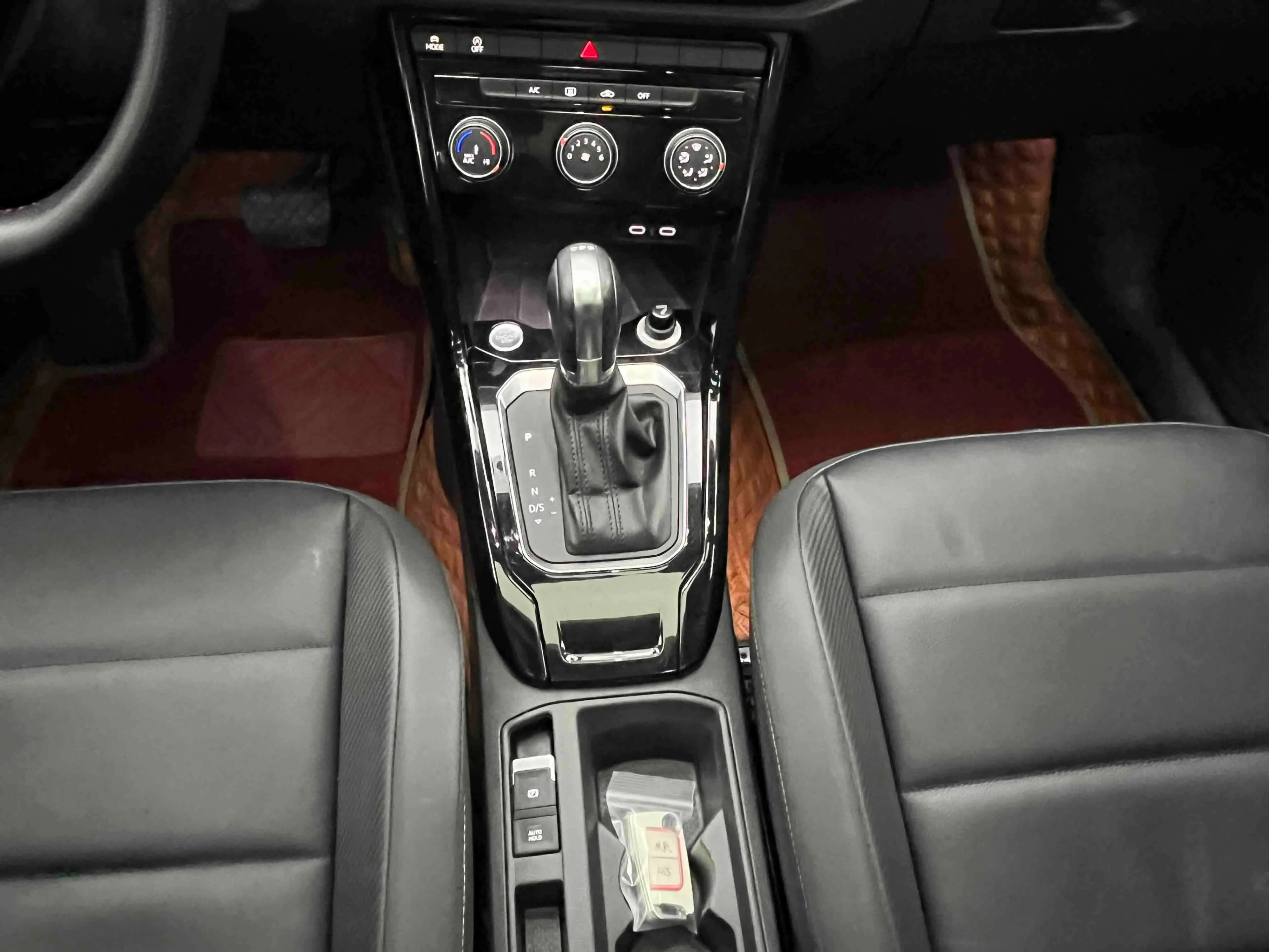 Volkswagen T-Roc 2021 г. 58138 км. — фото 17