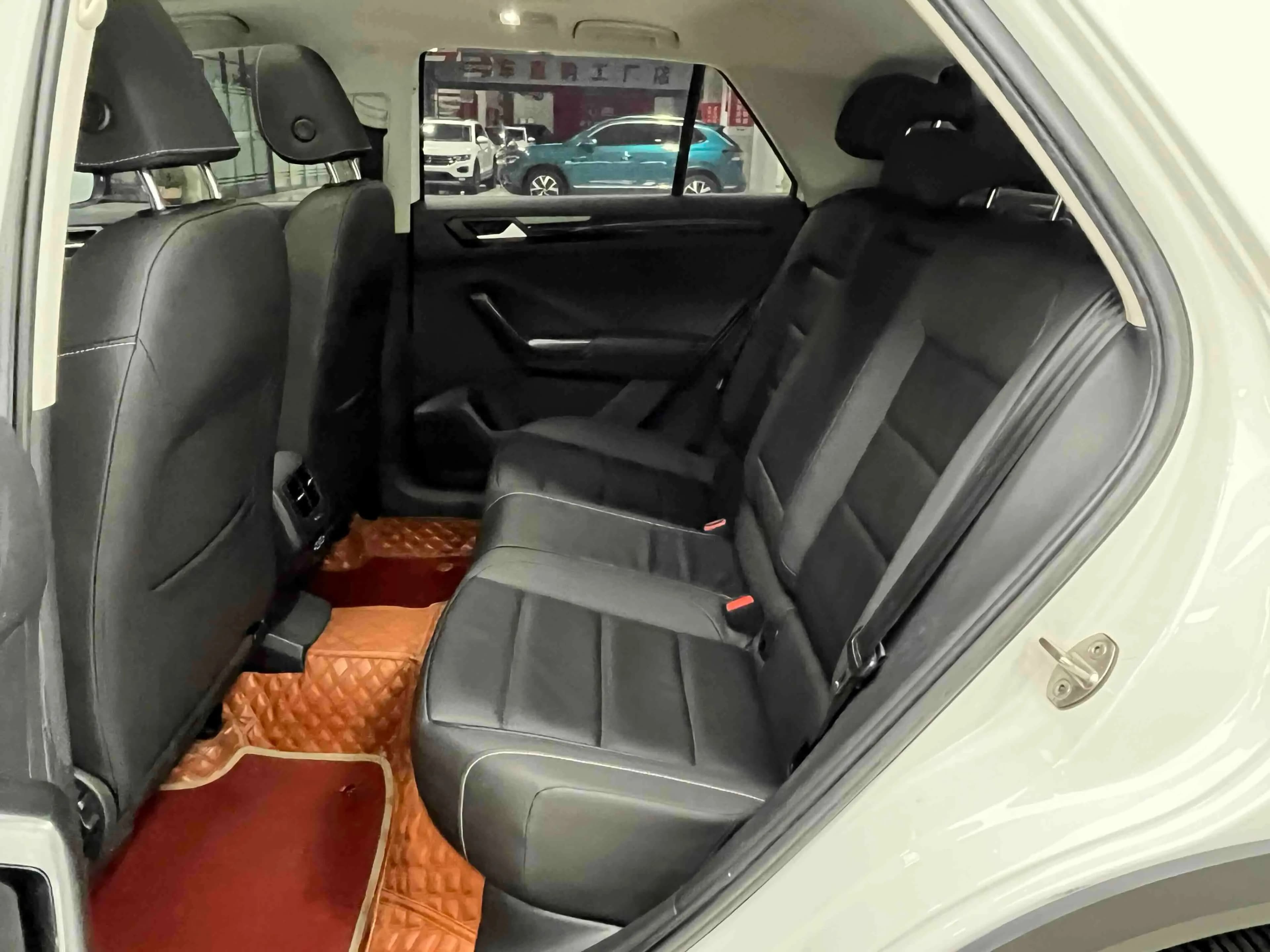 Volkswagen T-Roc 2021 г. 58138 км. — фото 18