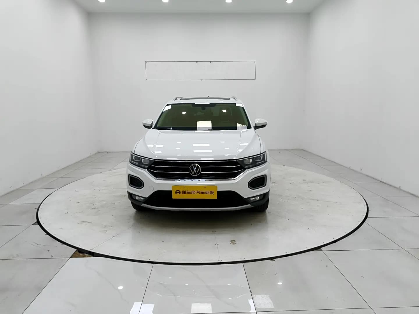 Volkswagen T-Roc 2022 г. 25139 км. — фото 2