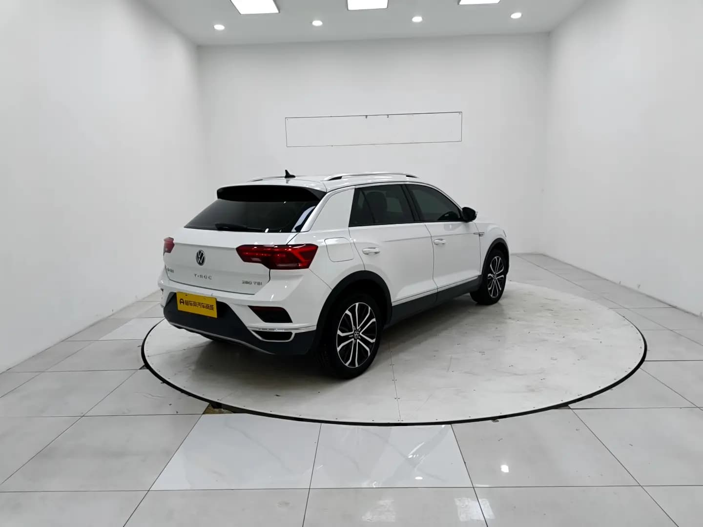 Volkswagen T-Roc 2022 г. 25139 км. — фото 7