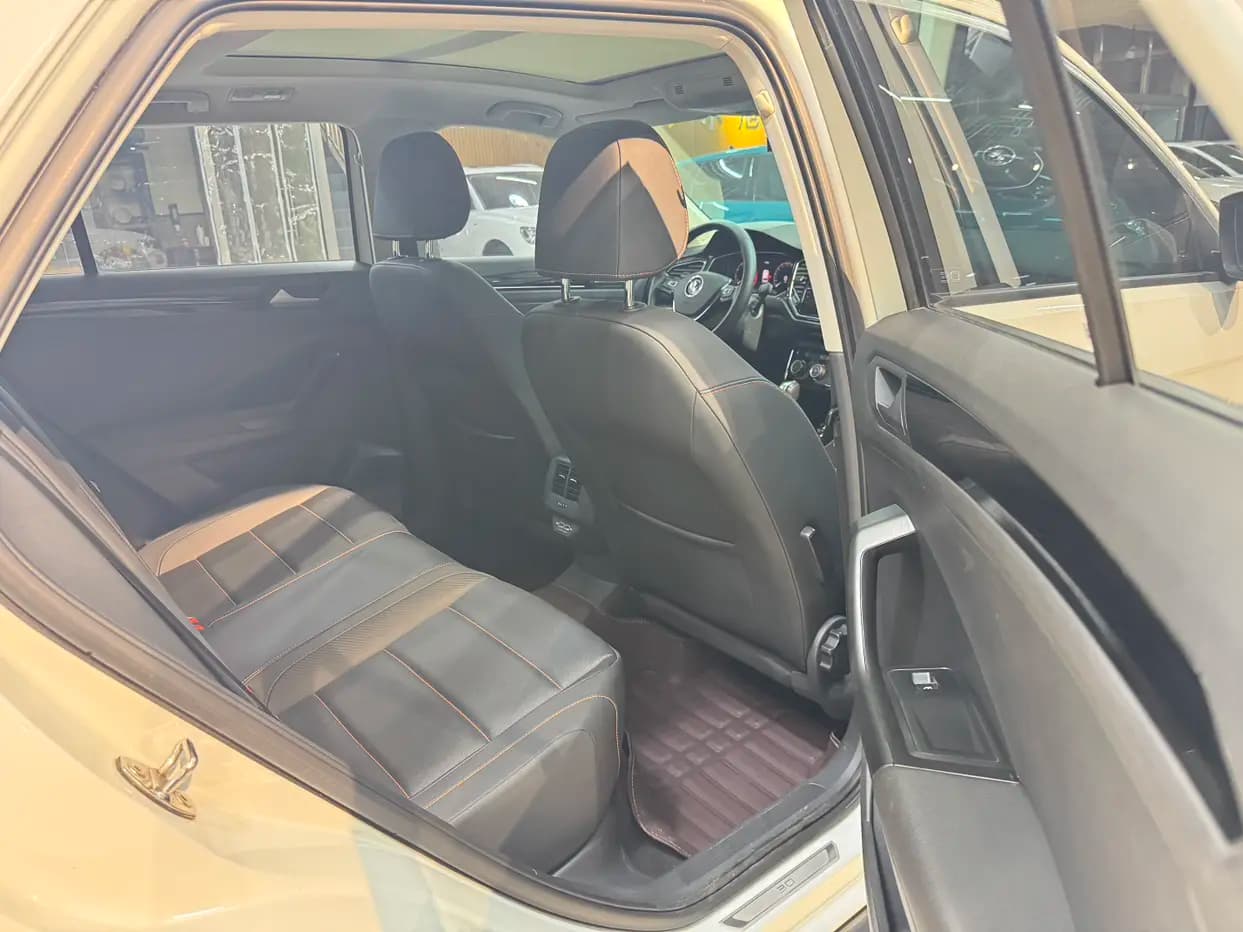Volkswagen T-Roc 2021 г. 9240 км. — фото 13