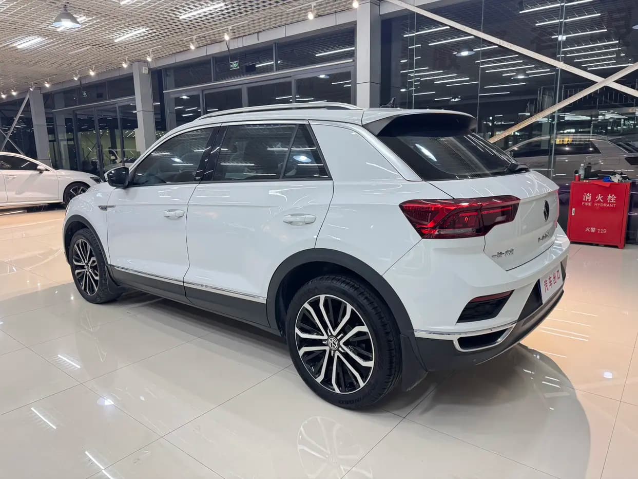 Volkswagen T-Roc 2021 г. 9240 км. — фото 4