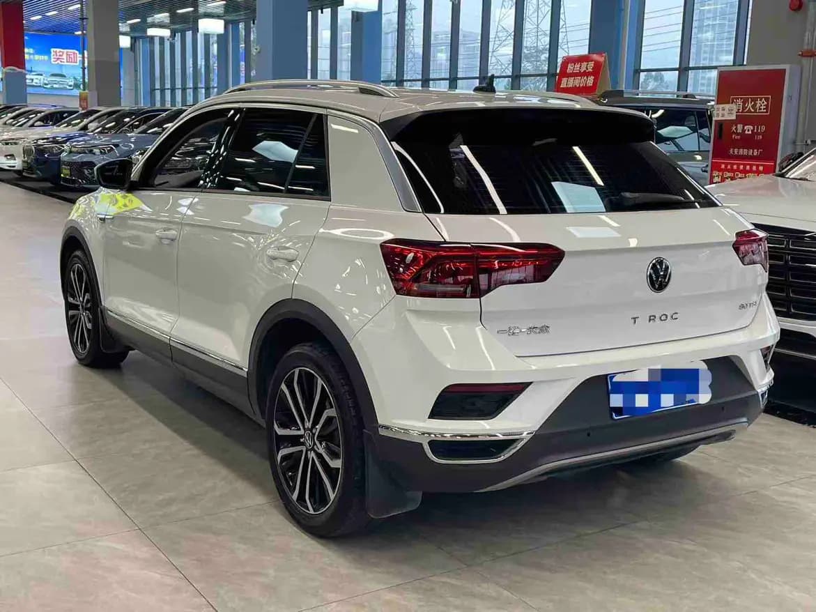 Volkswagen T-Roc 2022 г. 65141 км. — фото 2
