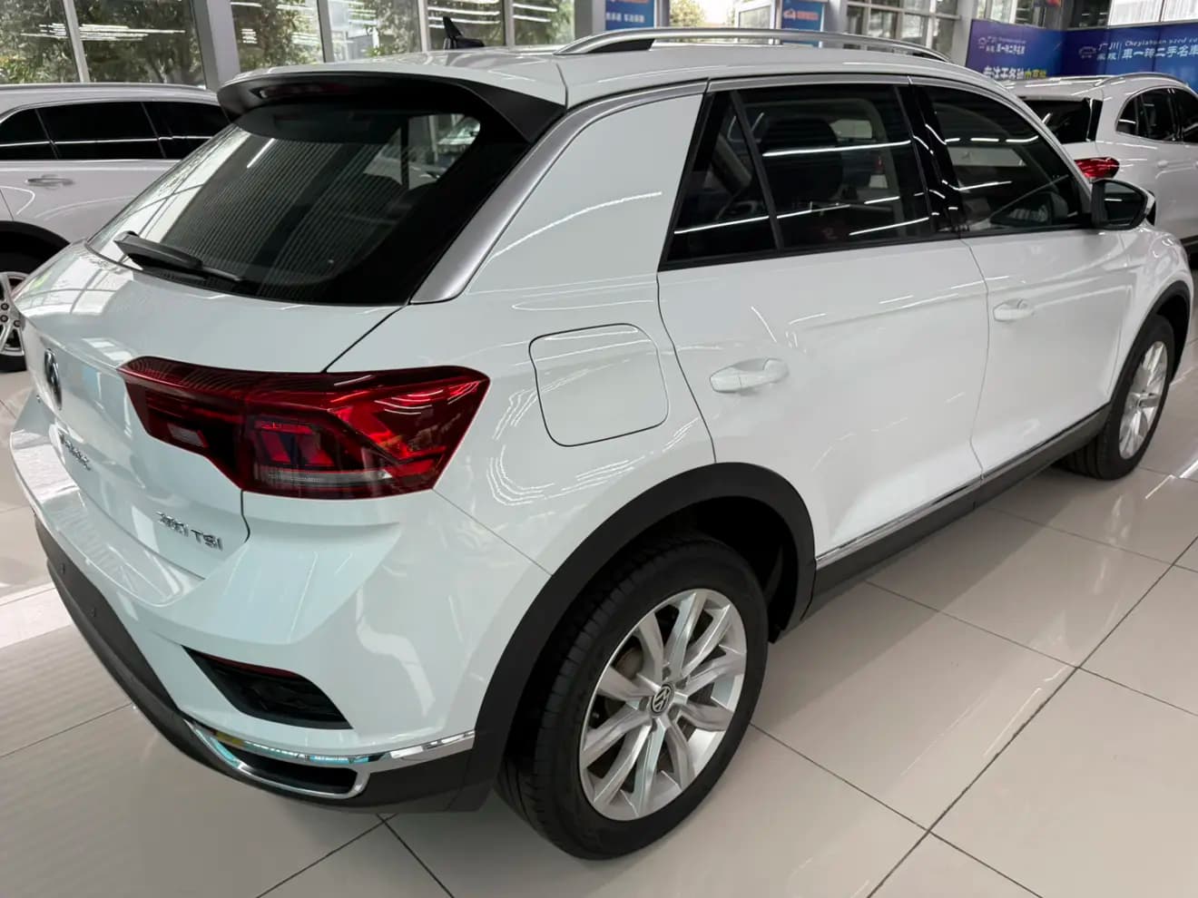 Volkswagen T-Roc 2021 г. 40023 км. — фото 3