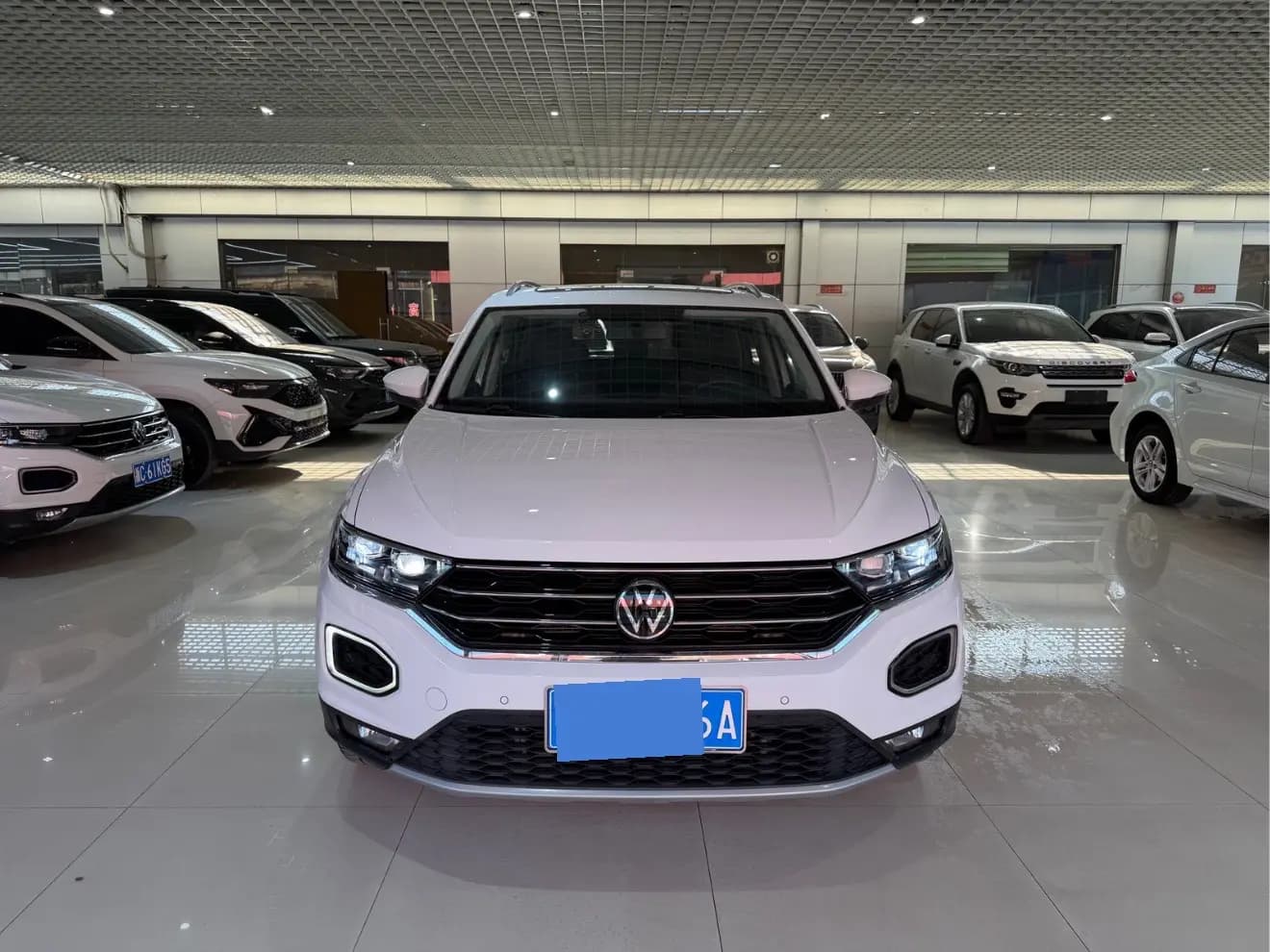 Volkswagen T-Roc 2022 г. 22026 км. — фото 2