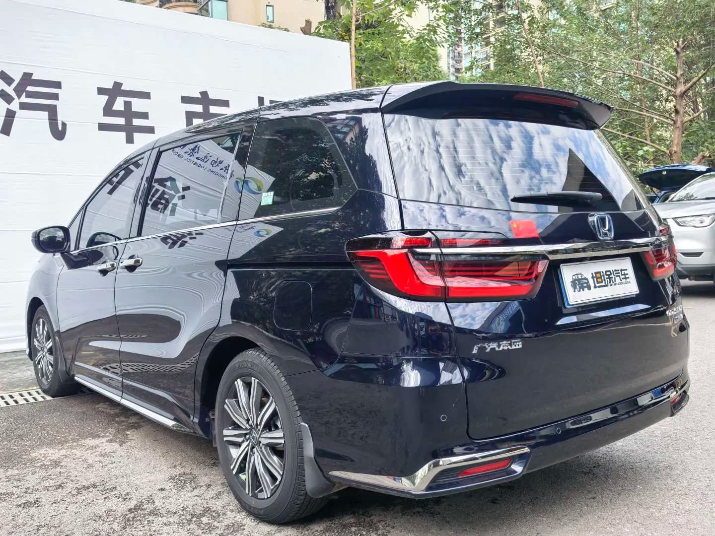 Honda Odyssey 2023 г. 40421 км. — фото 4