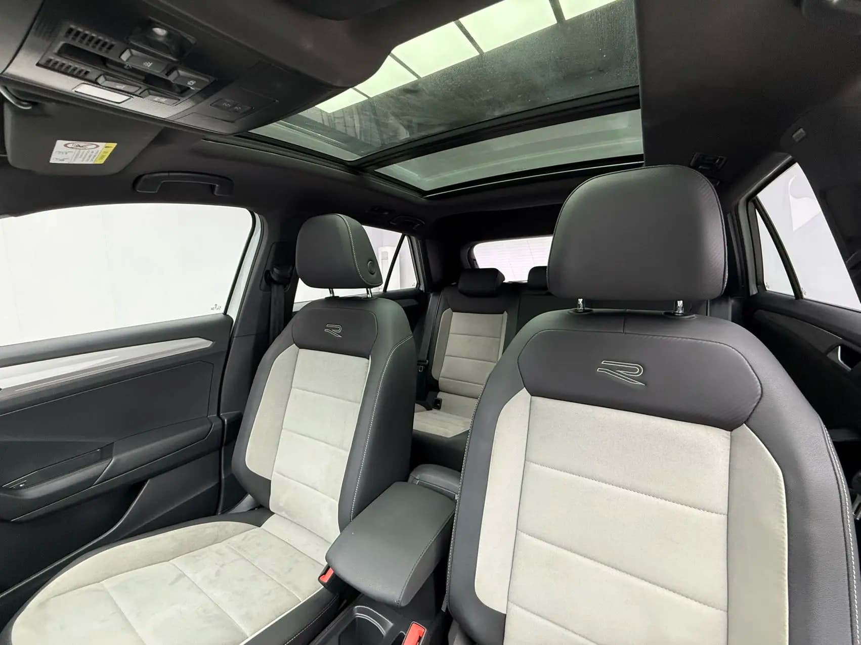 Volkswagen T-Roc 2022 г. 51027 км. — фото 16