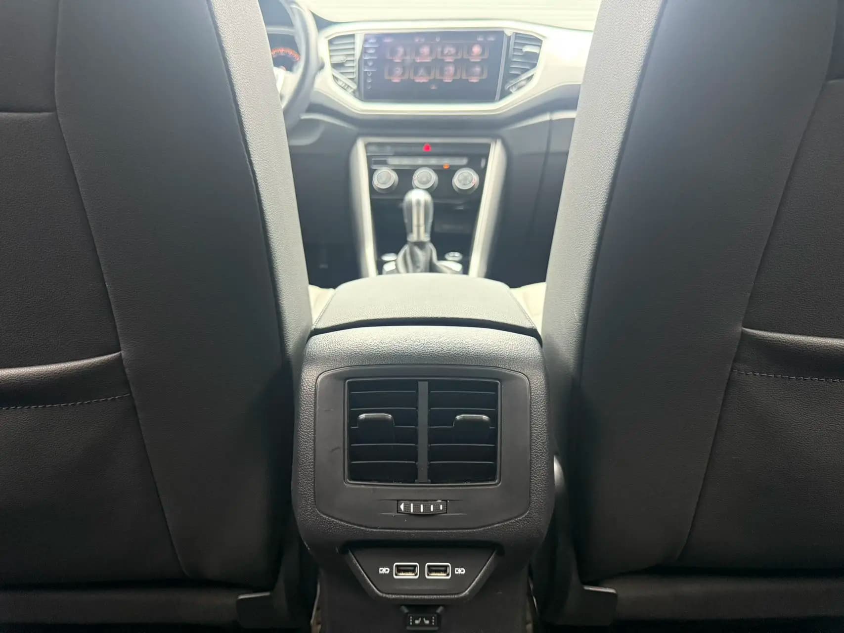 Volkswagen T-Roc 2022 г. 51027 км. — фото 8