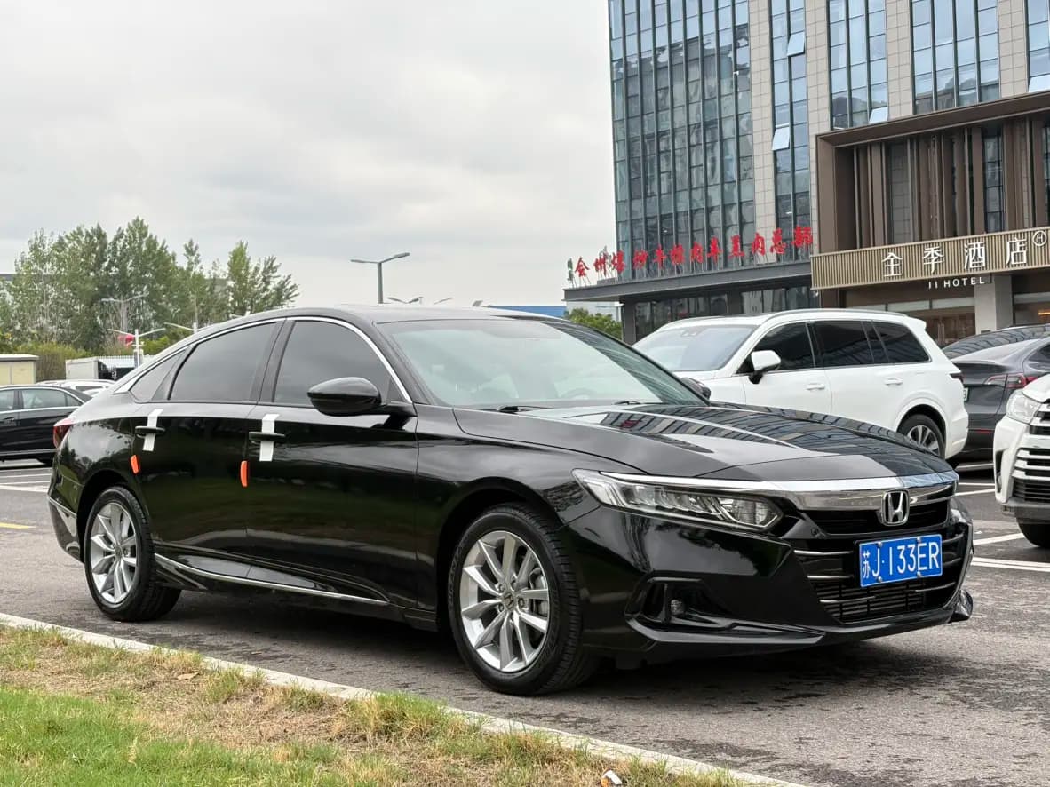 Honda Accord 2022 г. 31914 км. — фото 3