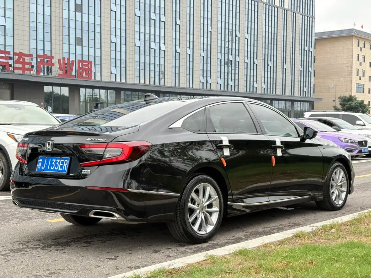 Honda Accord 2022 г. 31914 км. — фото 6