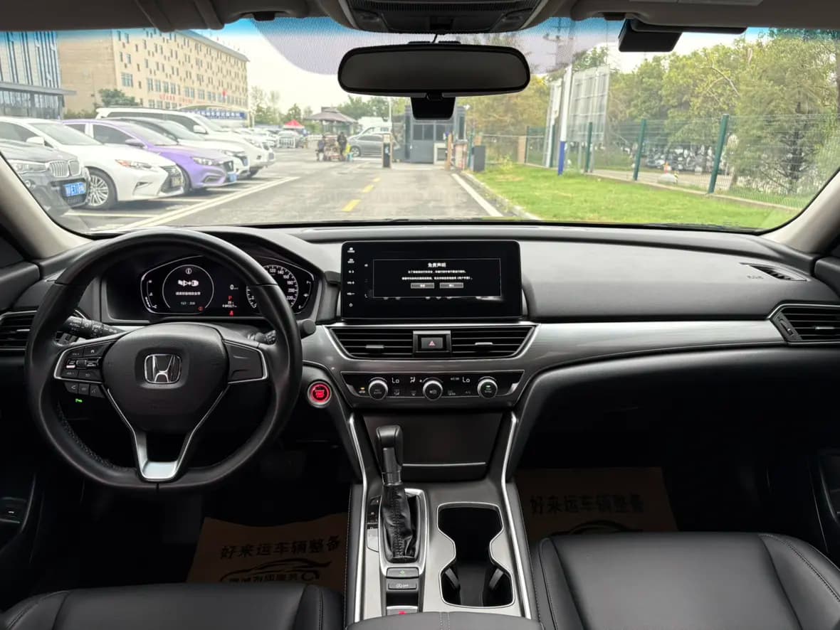 Honda Accord 2022 г. 31914 км. — фото 10