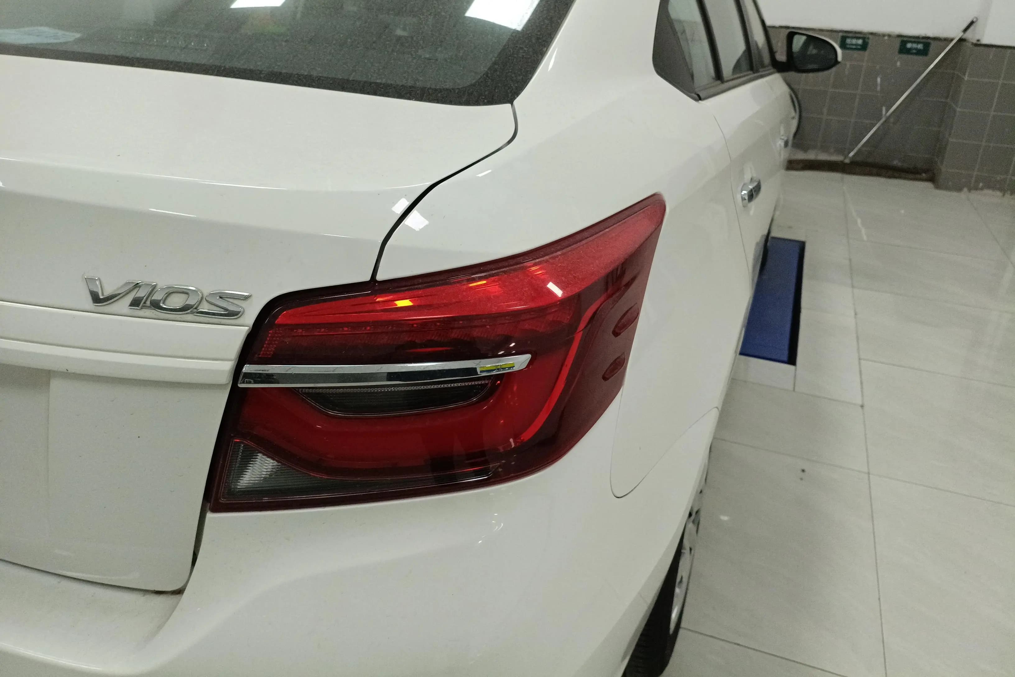 Toyota Vios 2023 г. 53171 км. — фото 8