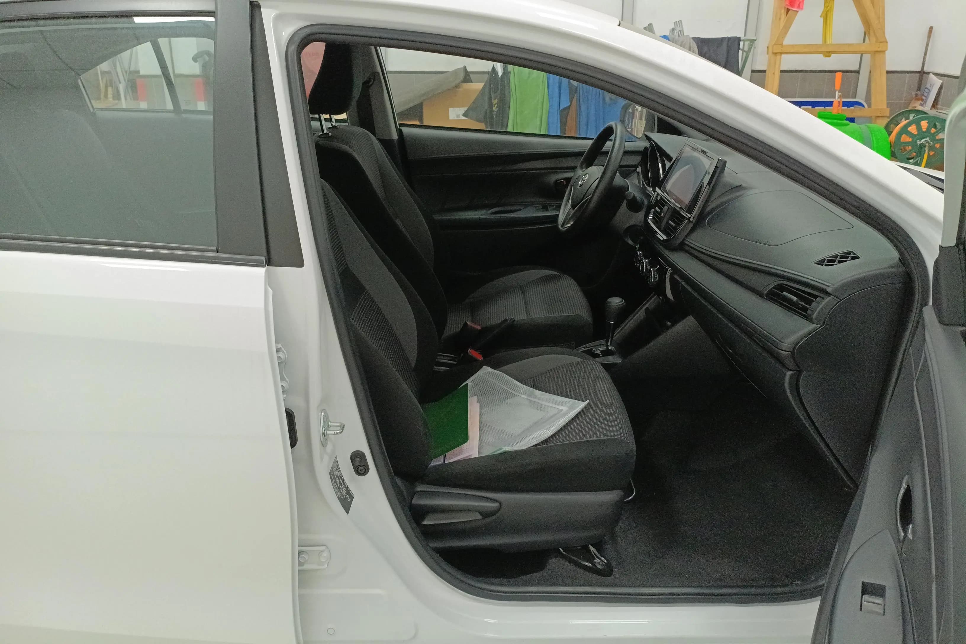 Toyota Vios 2023 г. 53171 км. — фото 9