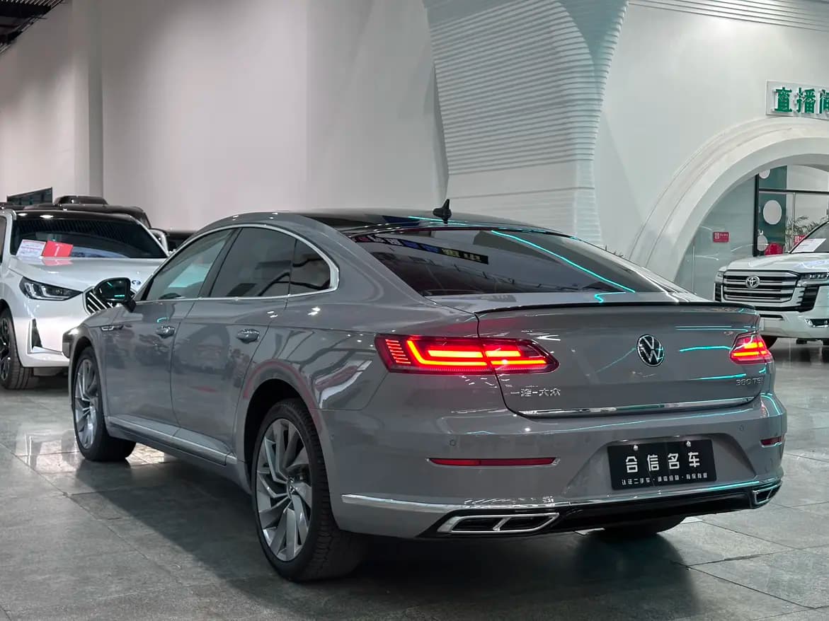 Volkswagen Arteon 2021 г. 66075 км. — фото 3