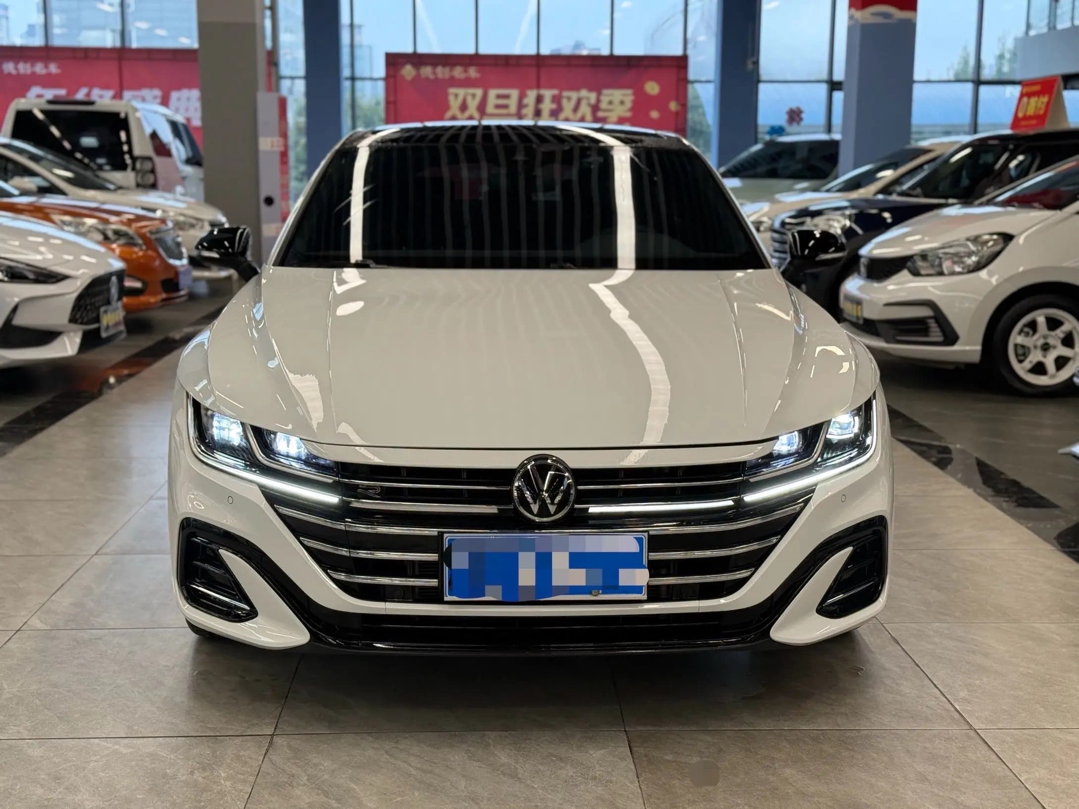 Volkswagen Arteon 2023 г. 33072 км. — фото 2