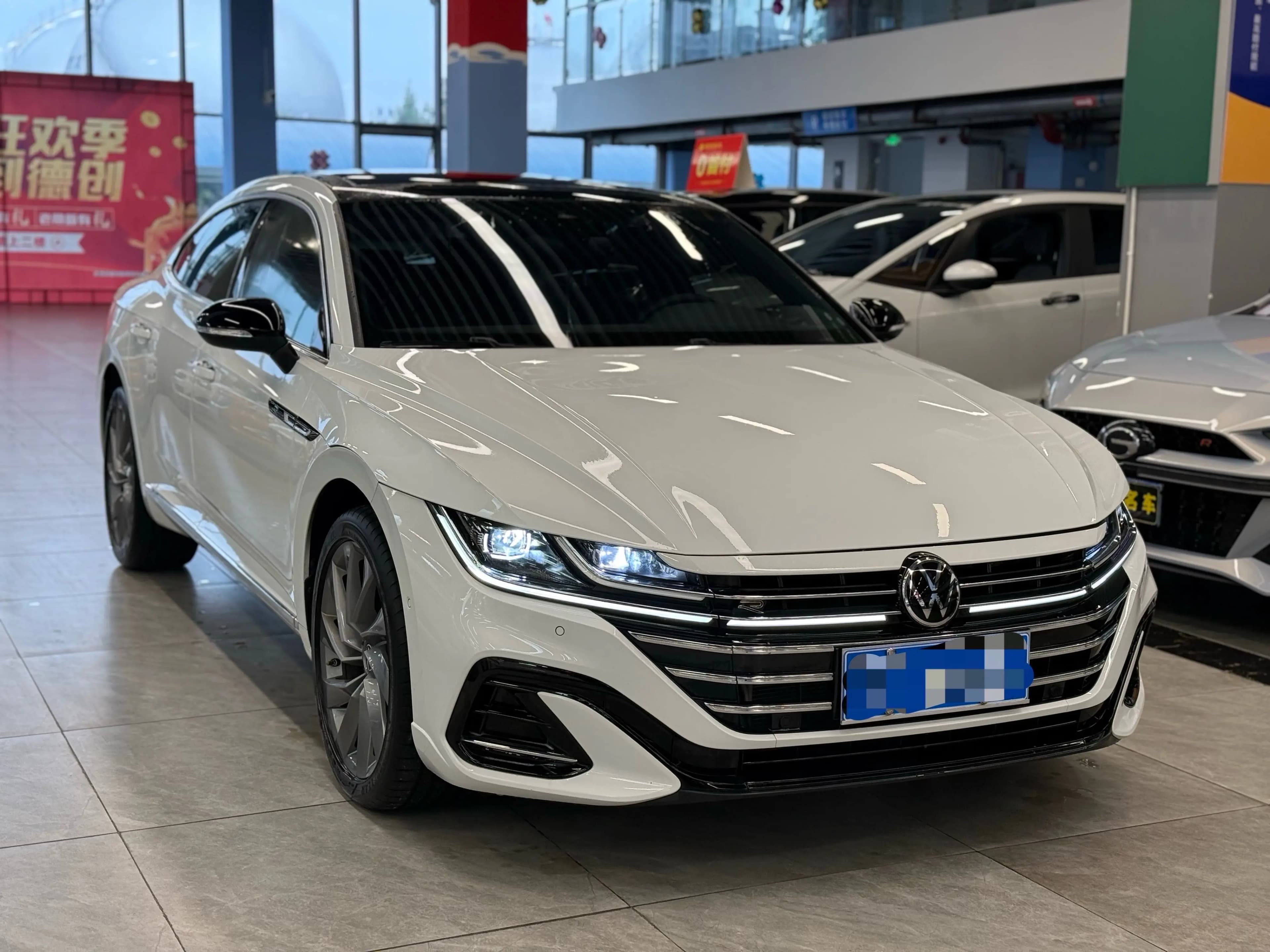 Volkswagen Arteon 2023 г. 33072 км. — фото 3