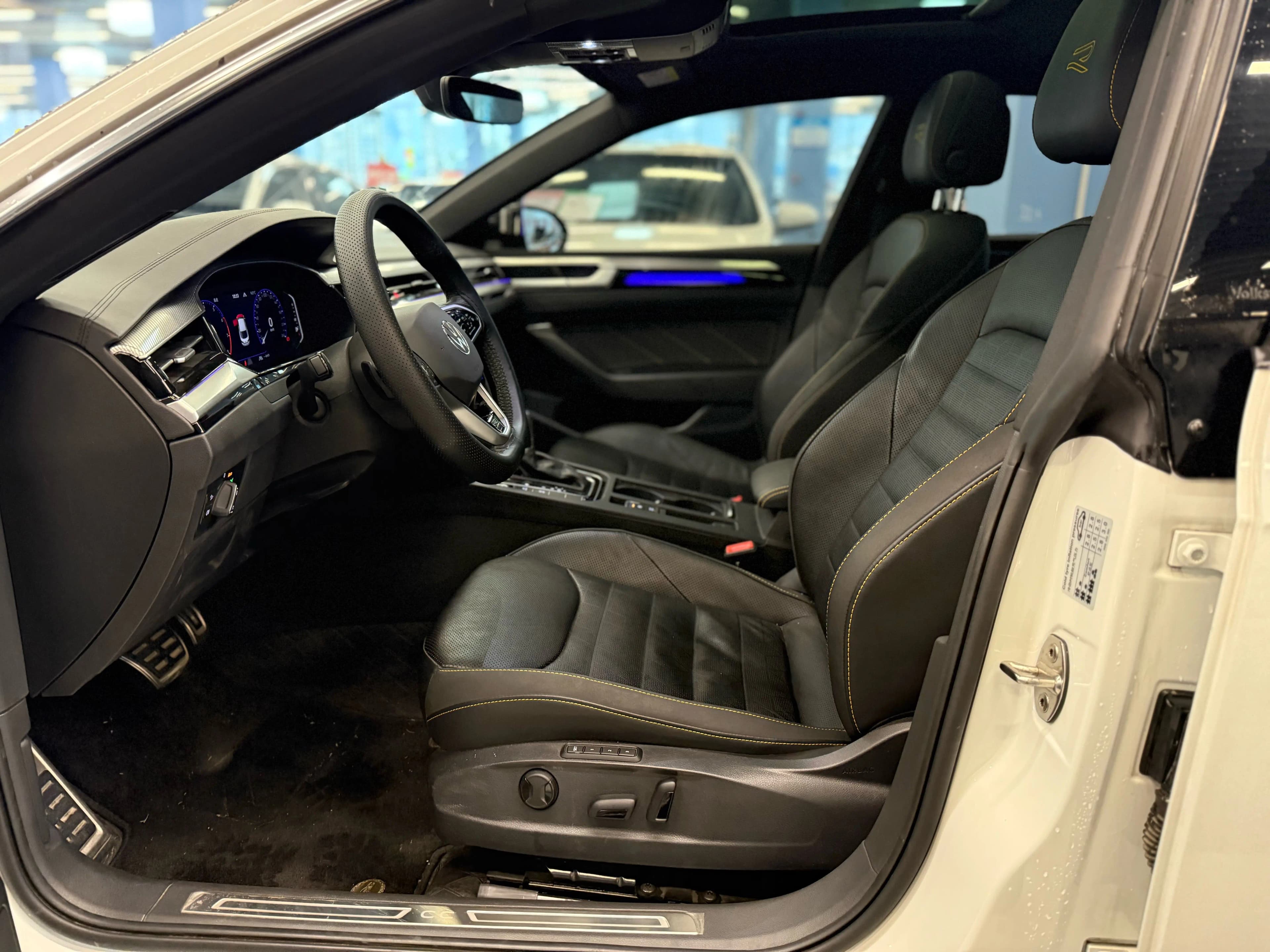 Volkswagen Arteon 2023 г. 33072 км. — фото 7