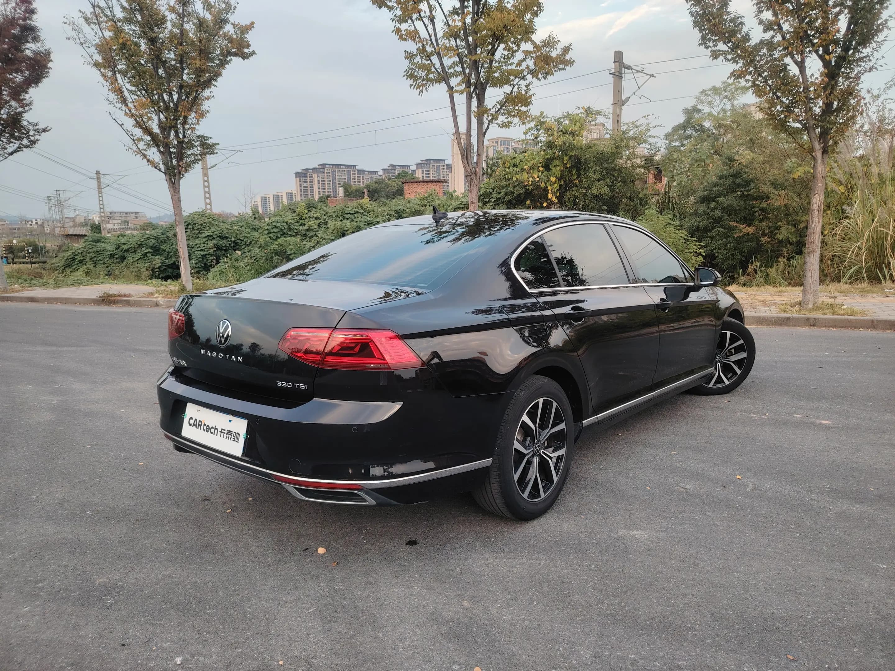 Volkswagen Magotan 2022 г. 60016 км. — фото 4